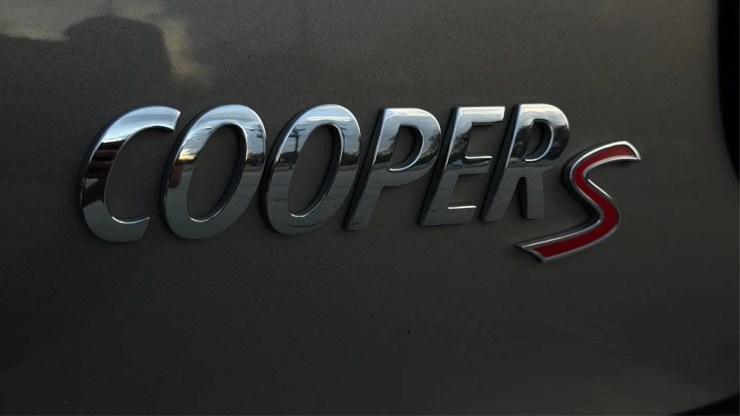Used 2021 MINI Cooper S w/ Premium Package FWD image 15