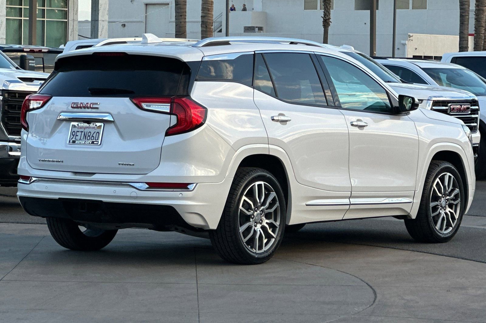 Certified 2022 GMC Terrain Denali image 4