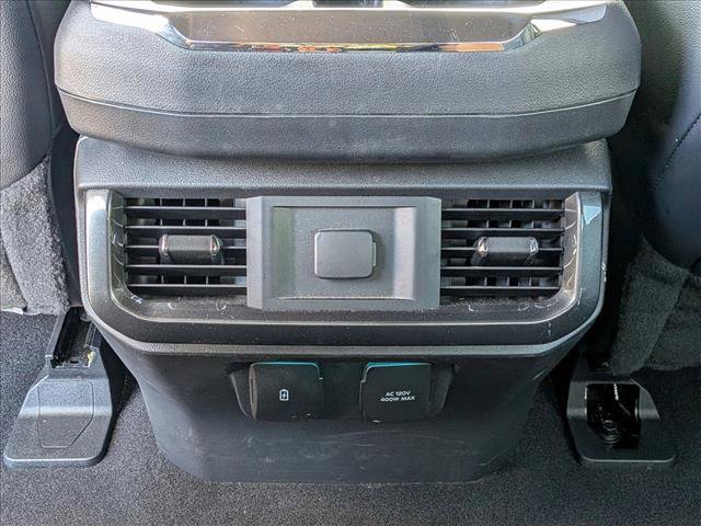 Used 2023 Ford F150 Lariat AWD/4WD image 17