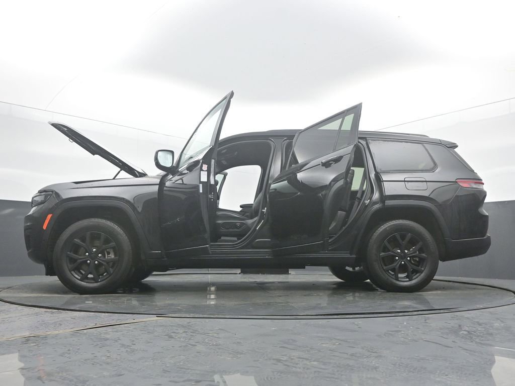 Used 2024 Jeep Grand Cherokee L Laredo AWD/4WD image 63