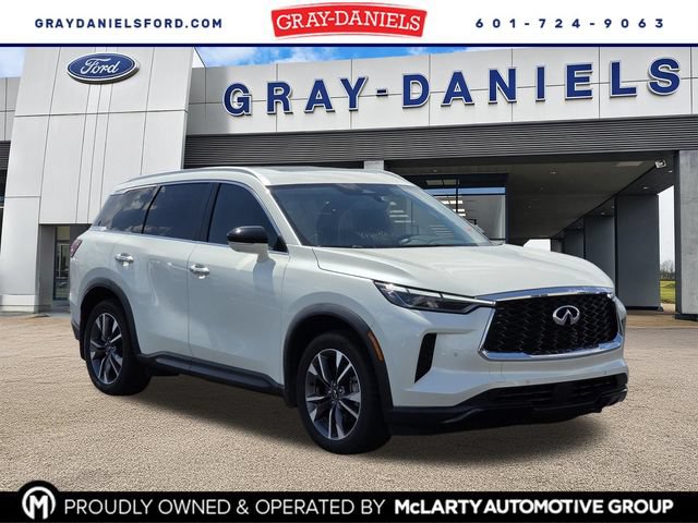 Used 2023 INFINITI QX60 Luxe w/ Cargo Package