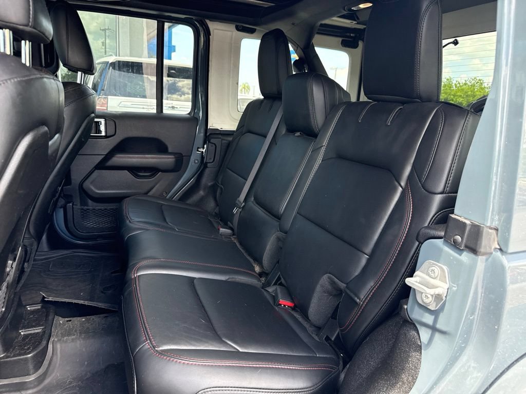 Used 2024 Jeep Wrangler Unlimited Rubicon AWD/4WD image 12
