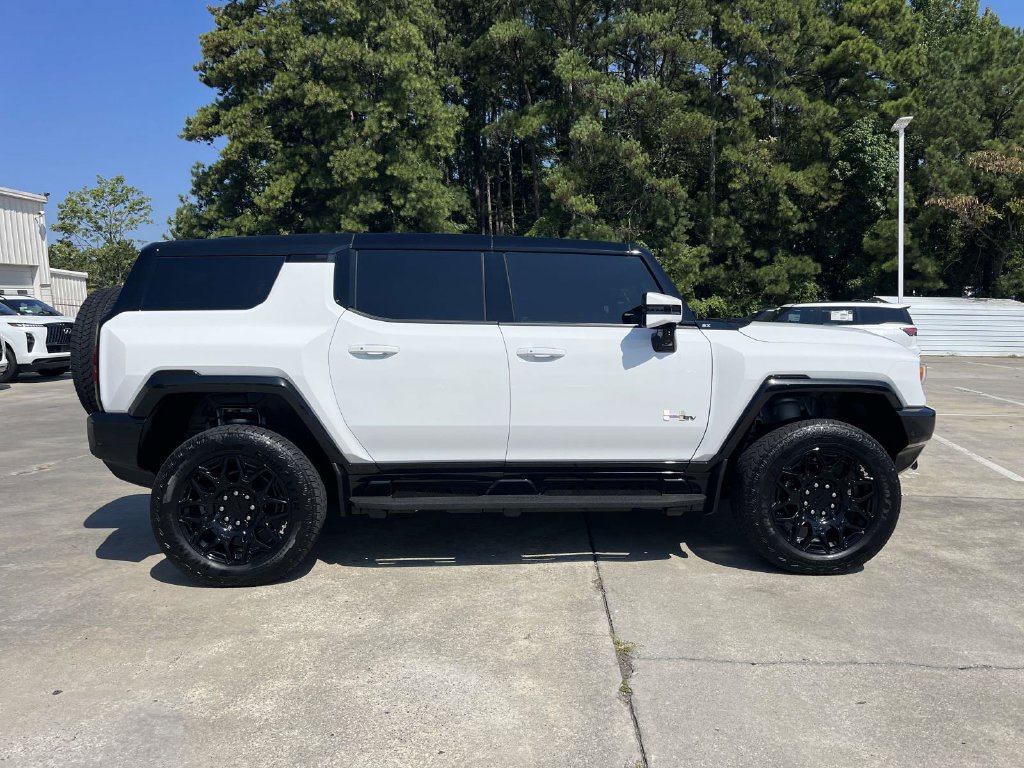 Used 2025 GMC Hummer EV 2X AWD/4WD image 2