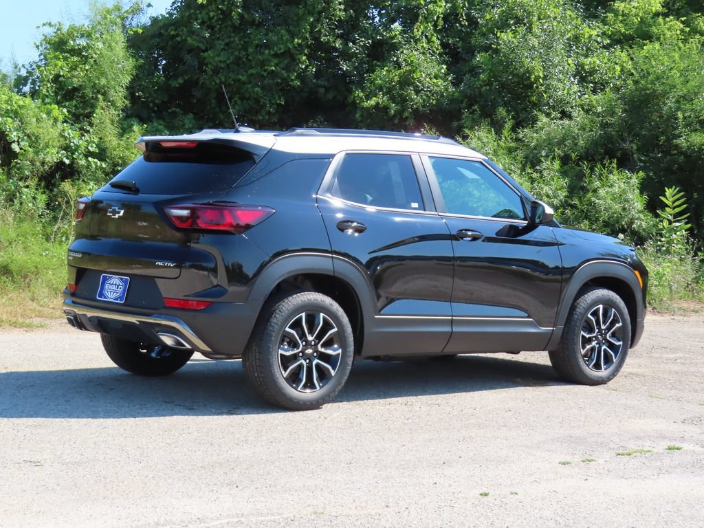New 2026 Chevrolet TrailBlazer ACTIV w/ Convenience Package AWD/4WD image 3