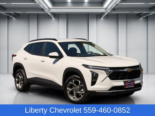 Used 2025 Chevrolet Trax LT