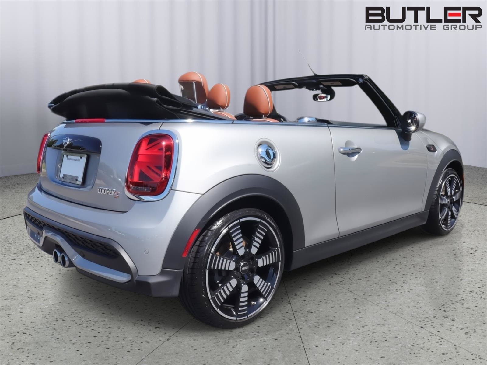 Used 2024 MINI Cooper S FWD image 16