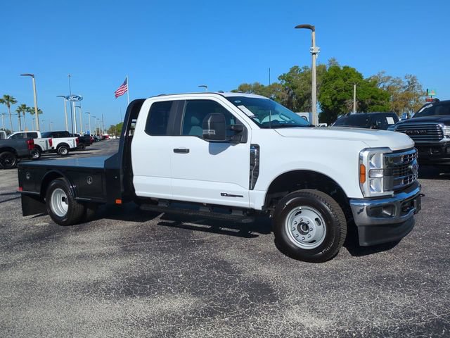 New 2026 Ford F350 XL w/ XL Chrome Package AWD/4WD image 2