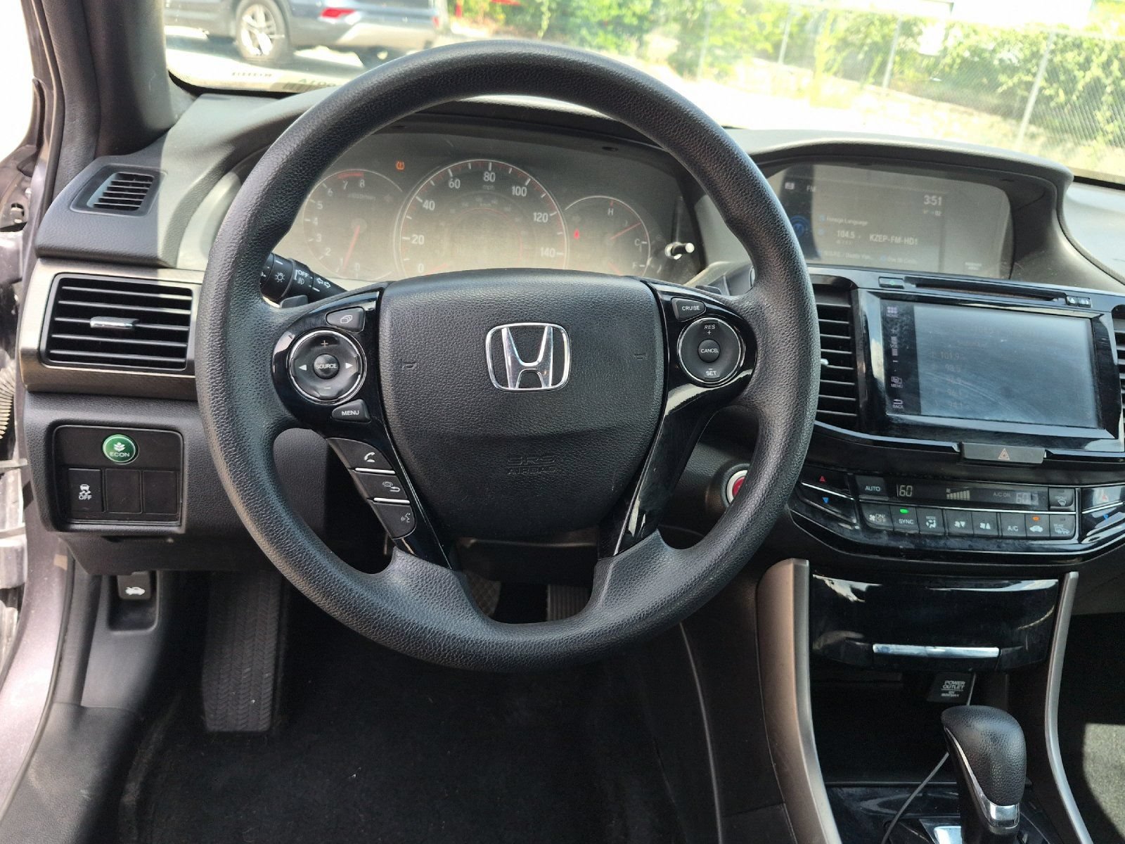 Used 2017 Honda Accord EX image 13