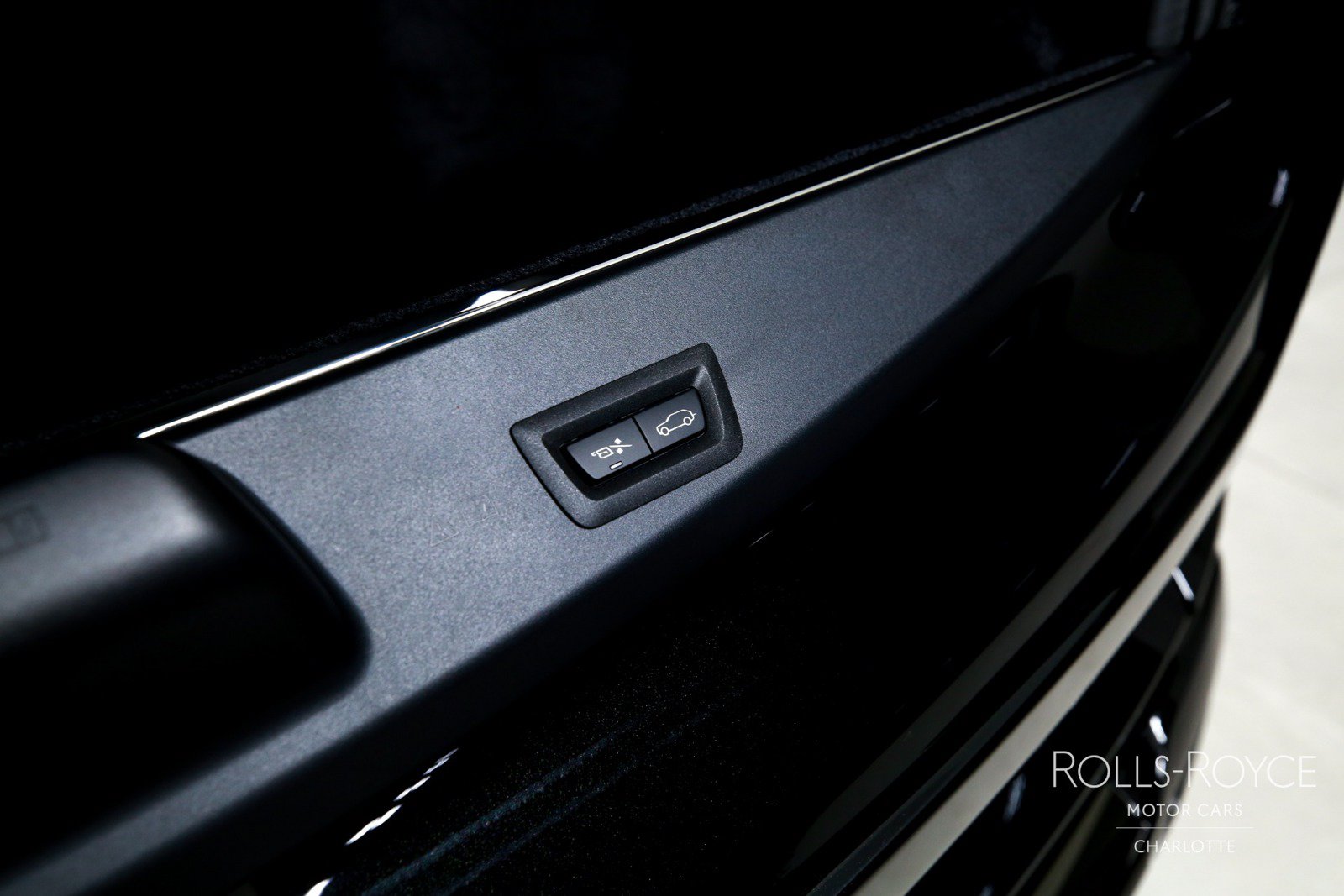 New 2027 Rolls-Royce Cullinan Black Badge AWD/4WD image 26