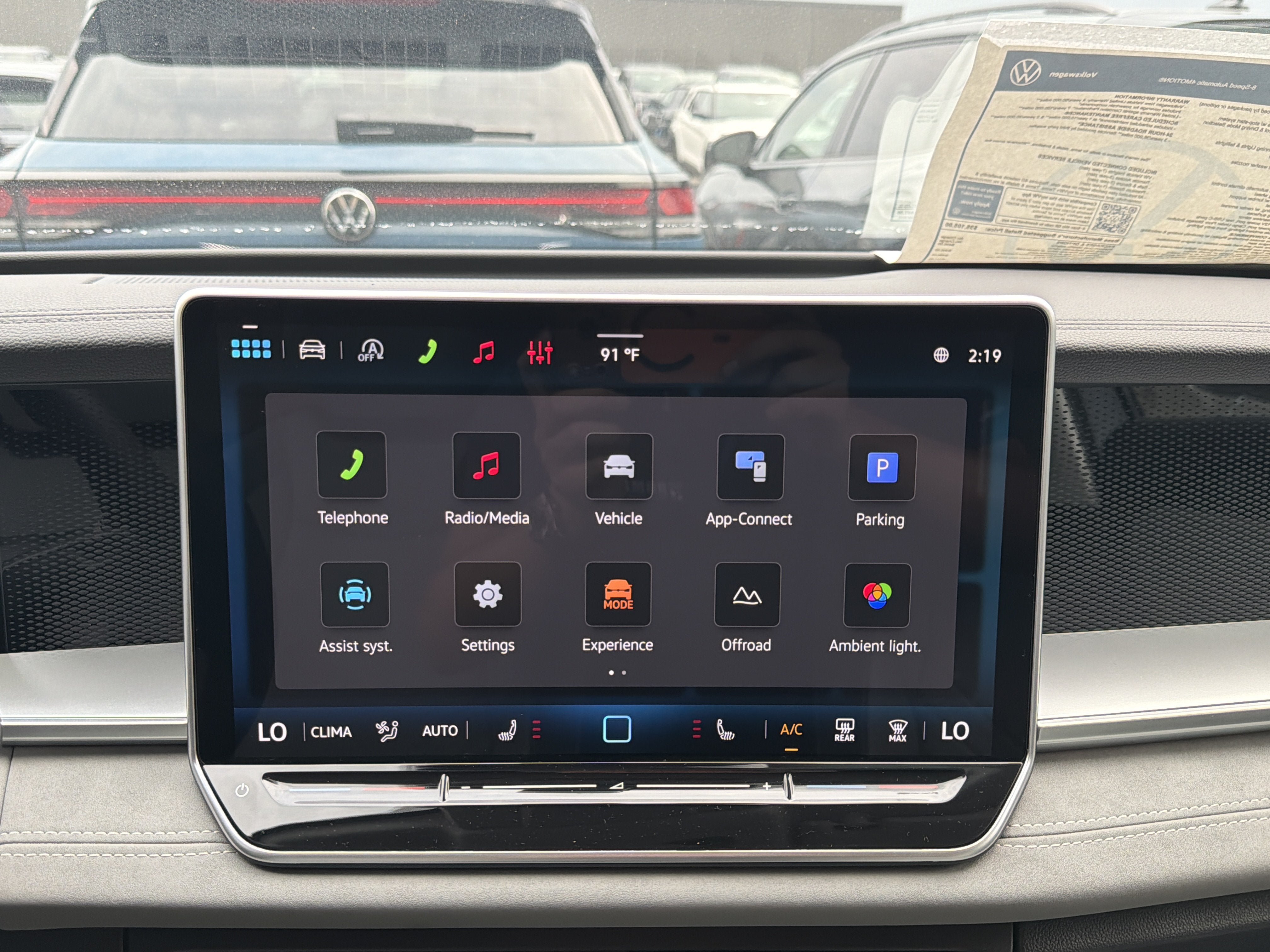 New 2026 Volkswagen Tiguan SE AWD/4WD image 17