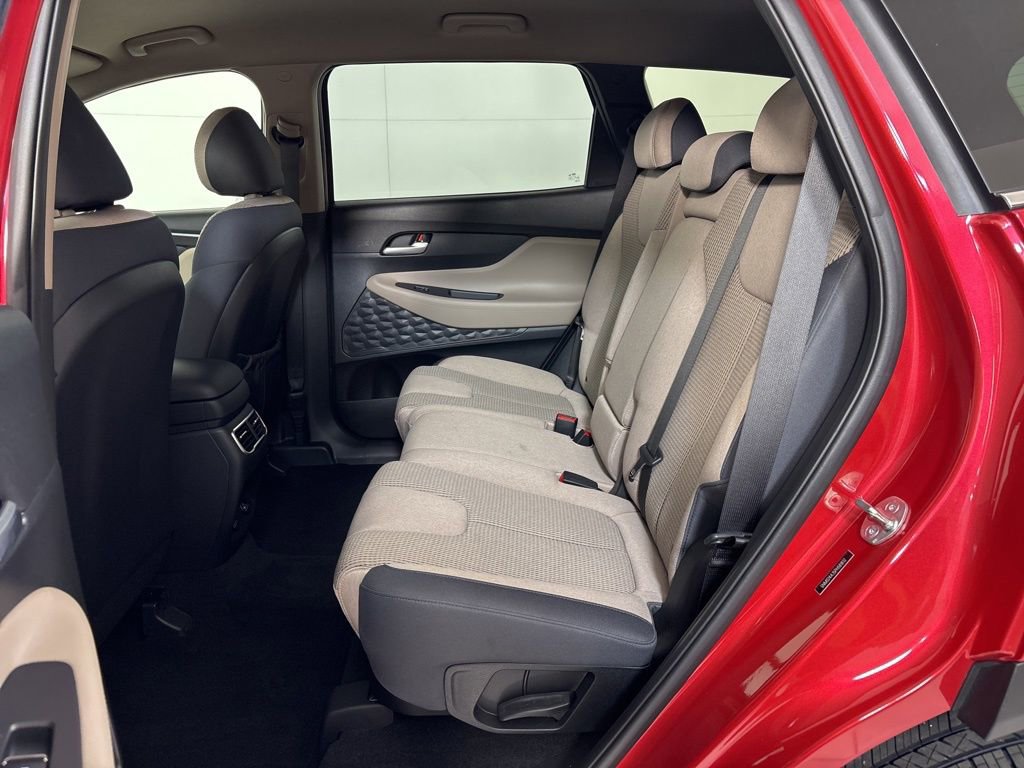 Used 2023 Hyundai Santa Fe SEL w/ Cargo Package image 18