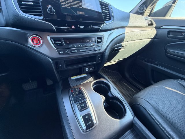 Used 2023 Honda Passport EX-L image 17