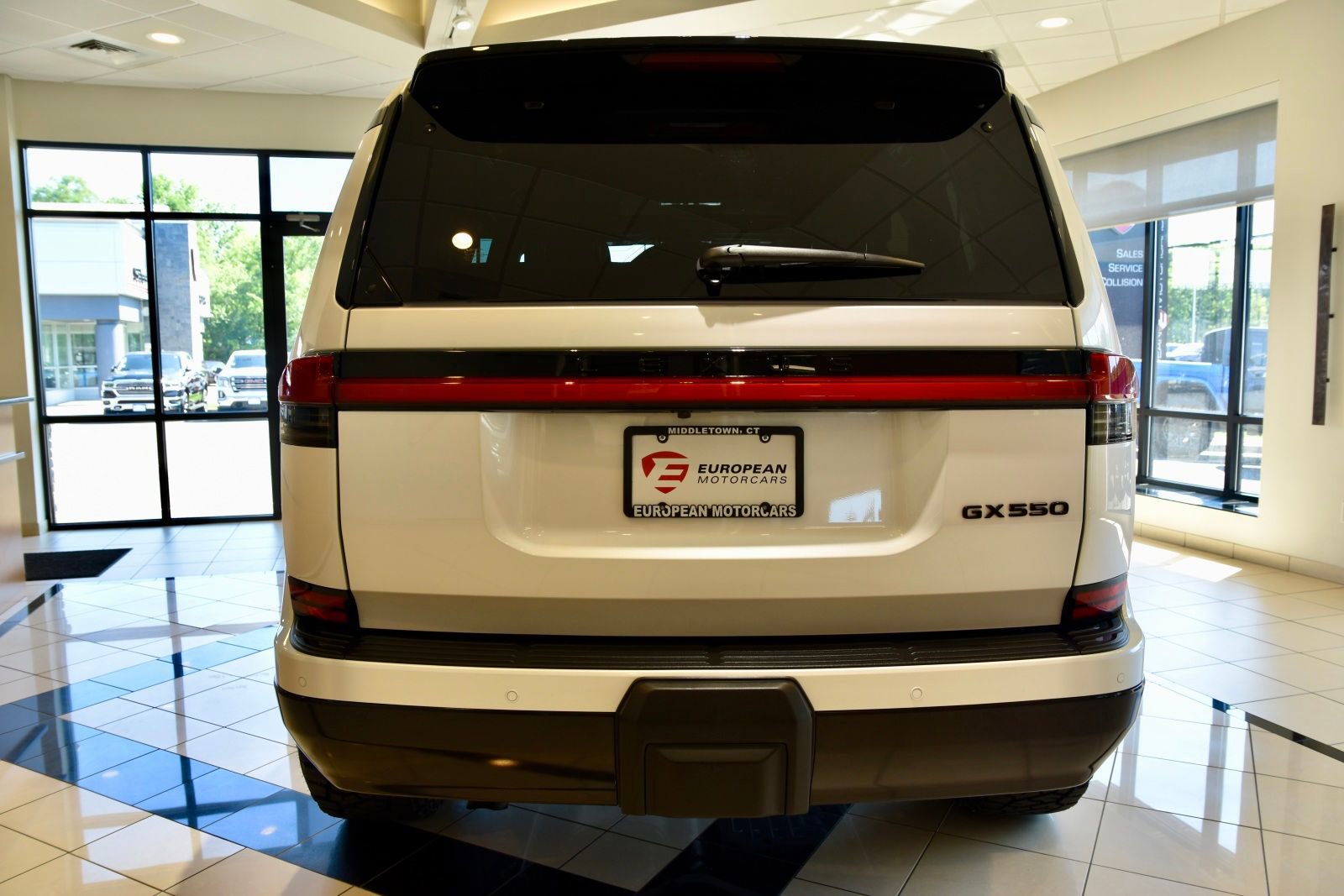 Used 2024 Lexus GX 550 image 5