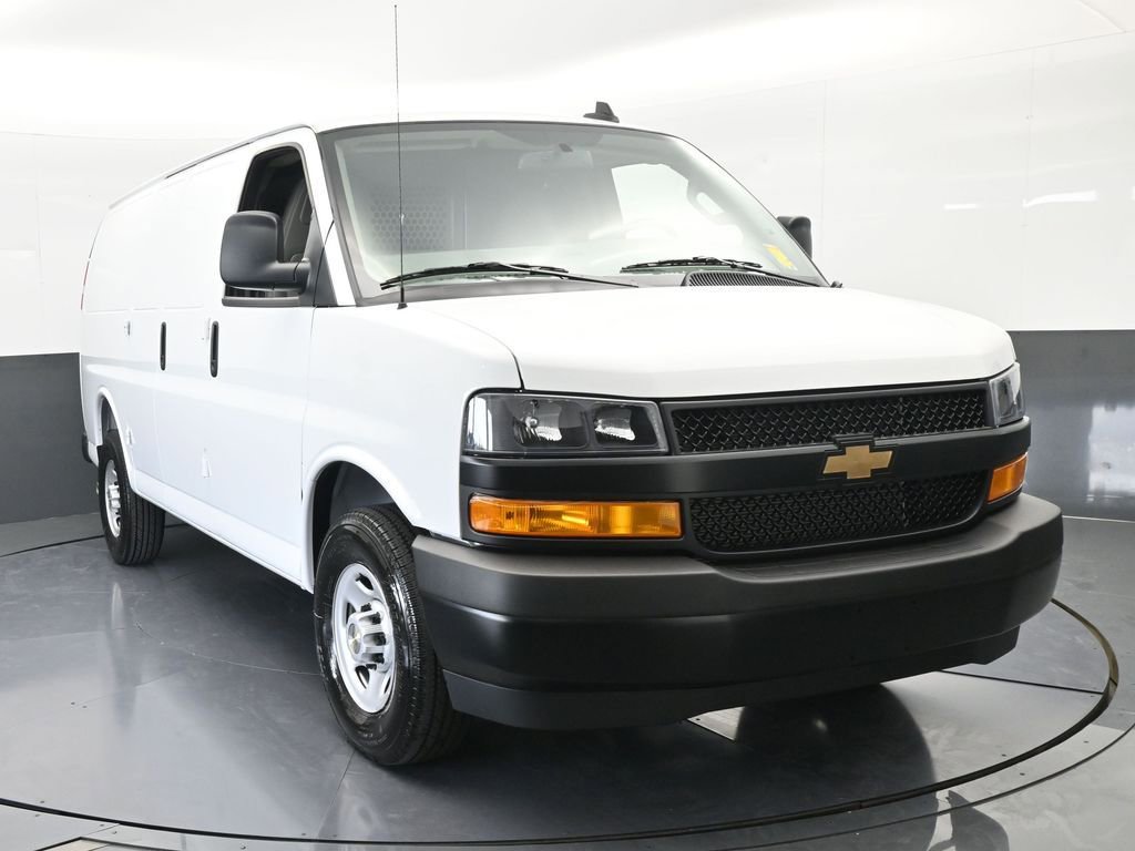 New 2025 Chevrolet Express 2500 w/ Driver Convenience Package image 9
