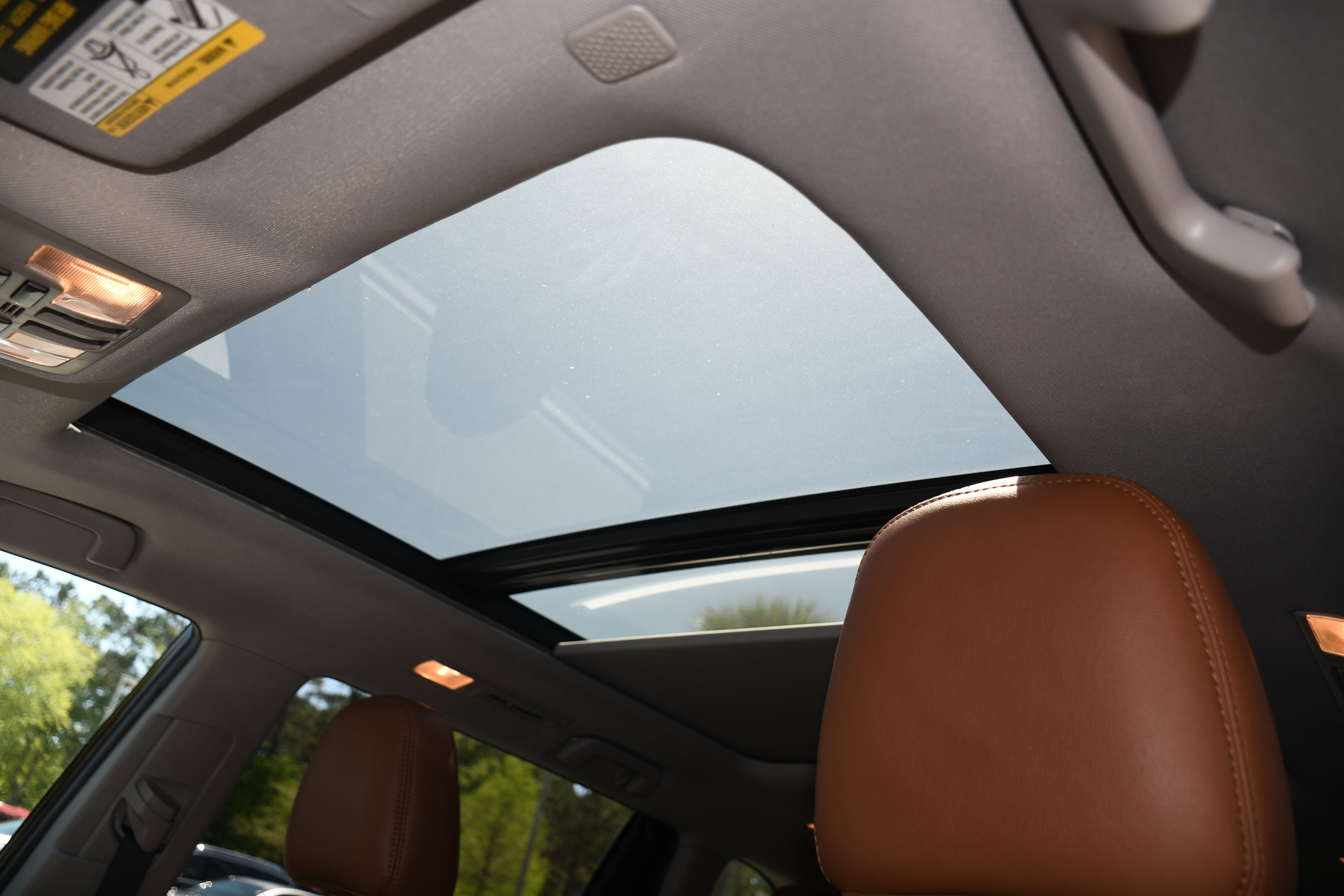 Used 2019 Toyota Highlander Limited Platinum image 7