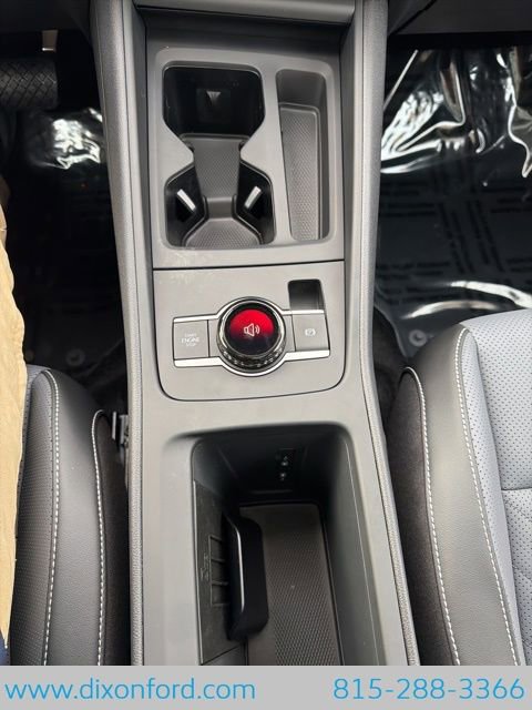 New 2026 Volkswagen Tiguan SE image 12