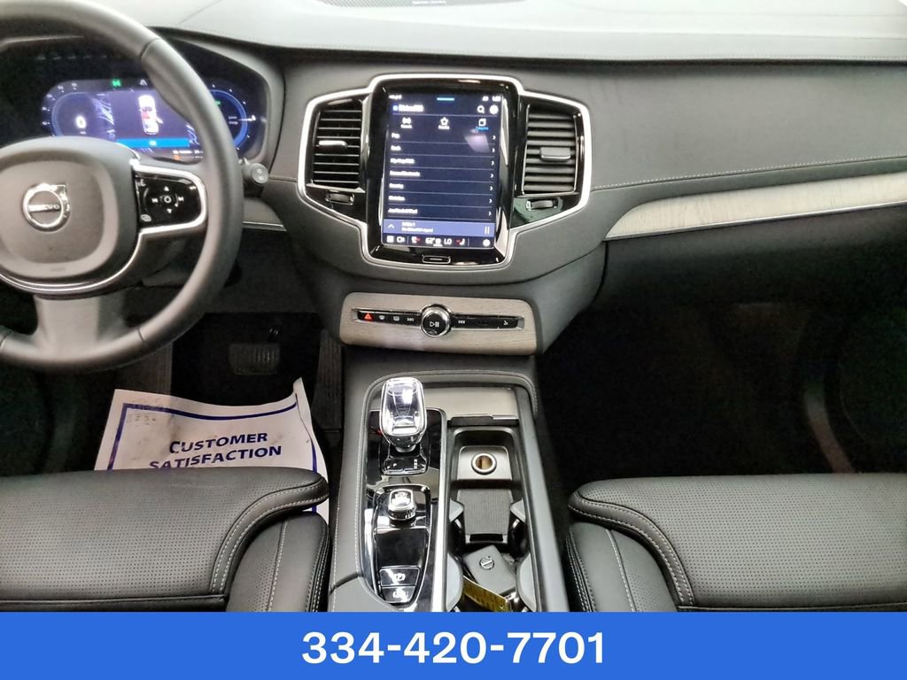 New 2025 Volvo XC90 T8 Ultra w/ Protection Package Premier image 11