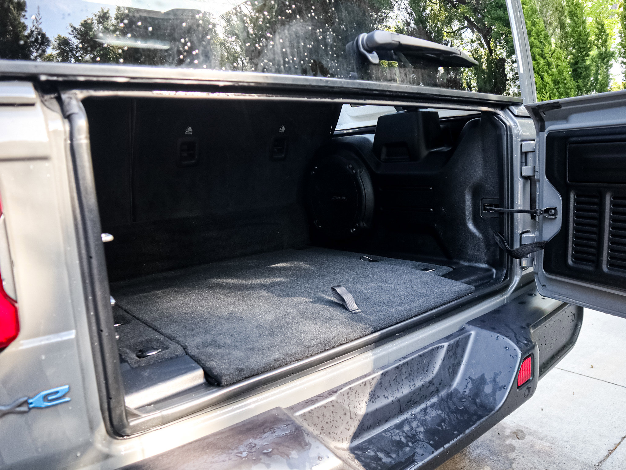 Used 2023 Jeep Wrangler Unlimited Rubicon 4xe w/ Safety Group AWD/4WD image 31