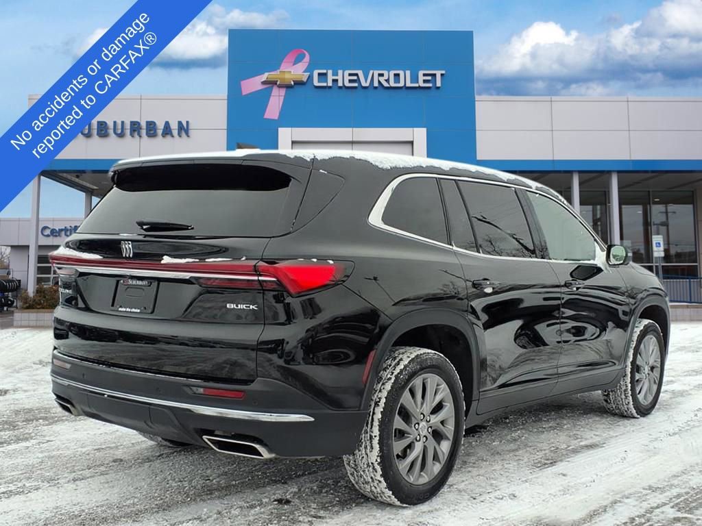 Used 2025 Buick Enclave Preferred image 4