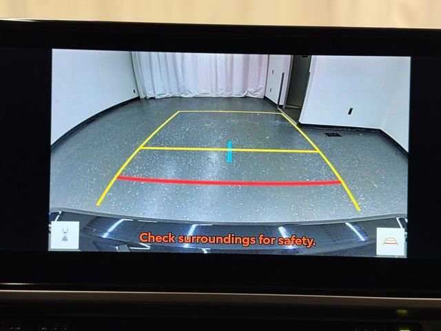 Certified 2025 Toyota Camry XLE FWD image 17