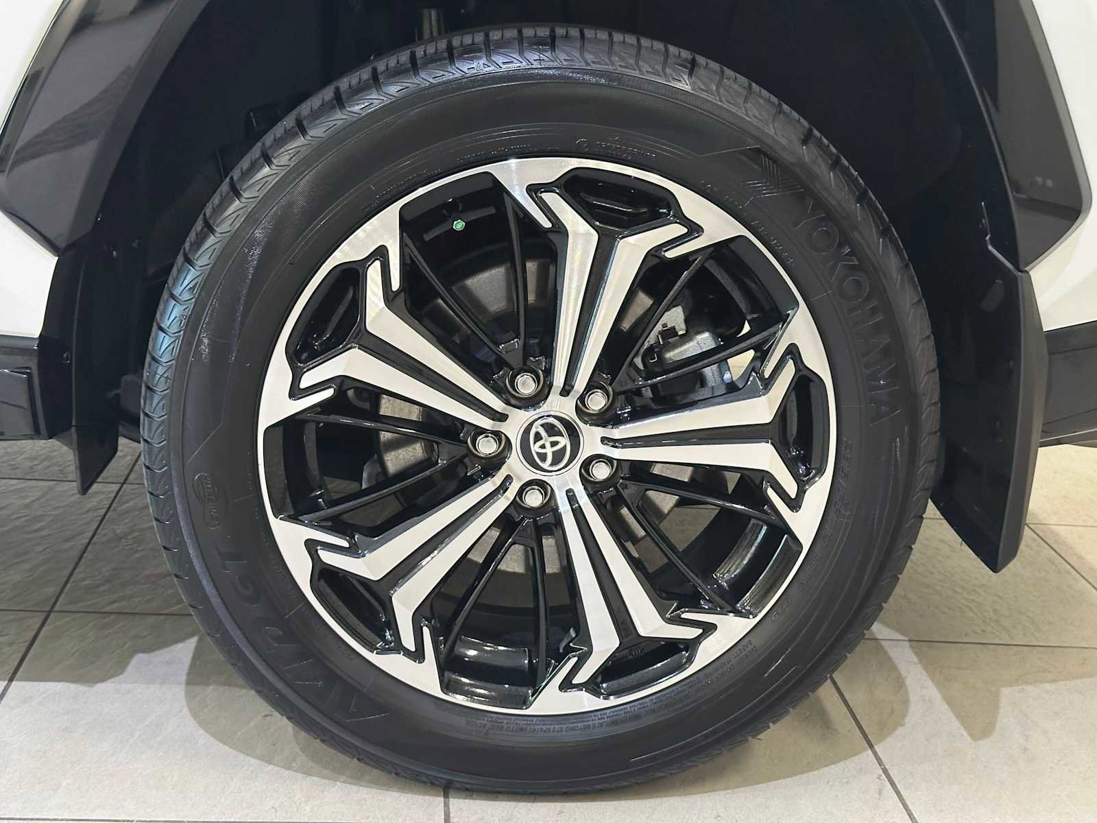 Used 2024 Toyota RAV4 XSE image 8