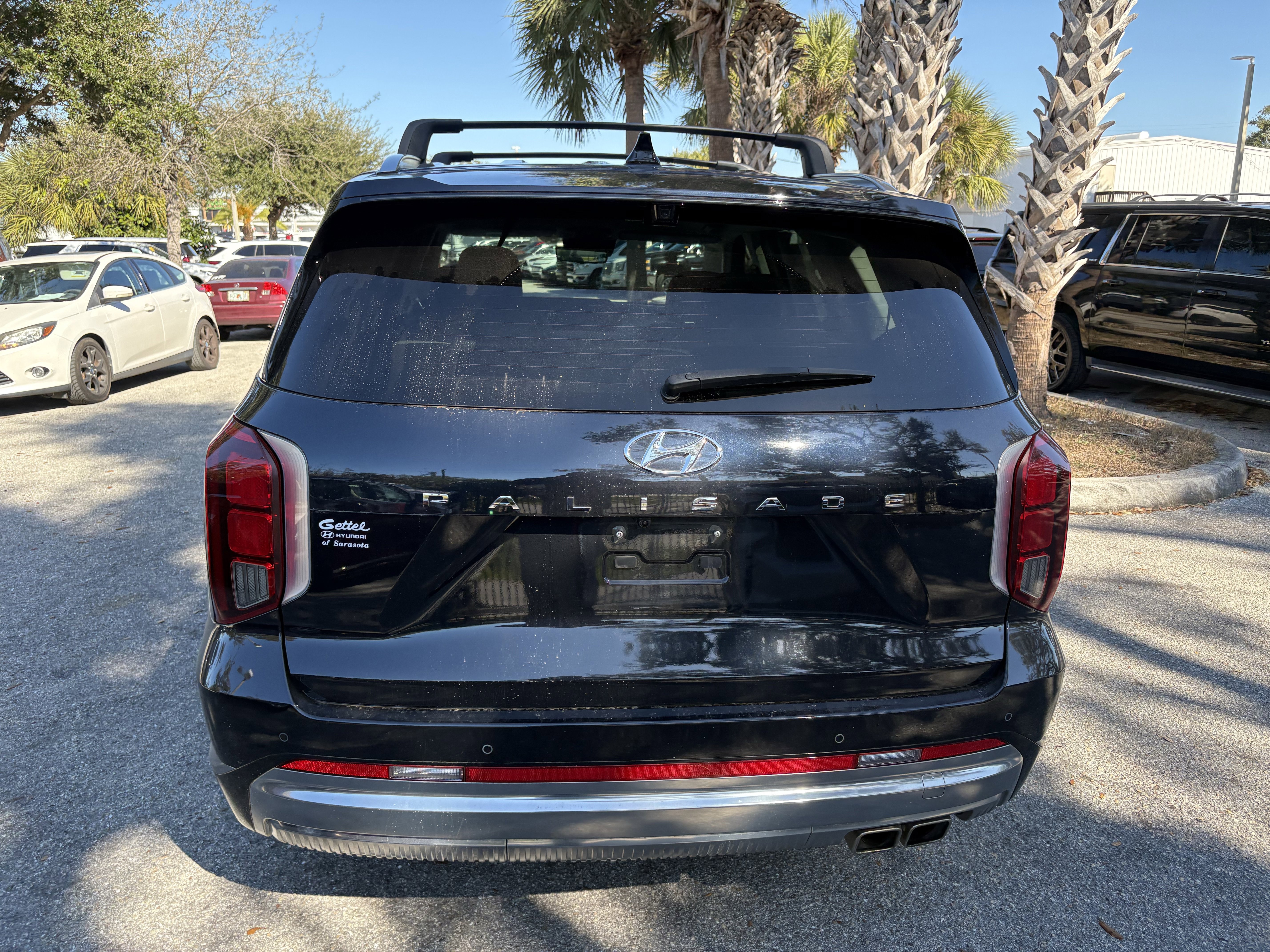 Used 2024 Hyundai Palisade Calligraphy image 6