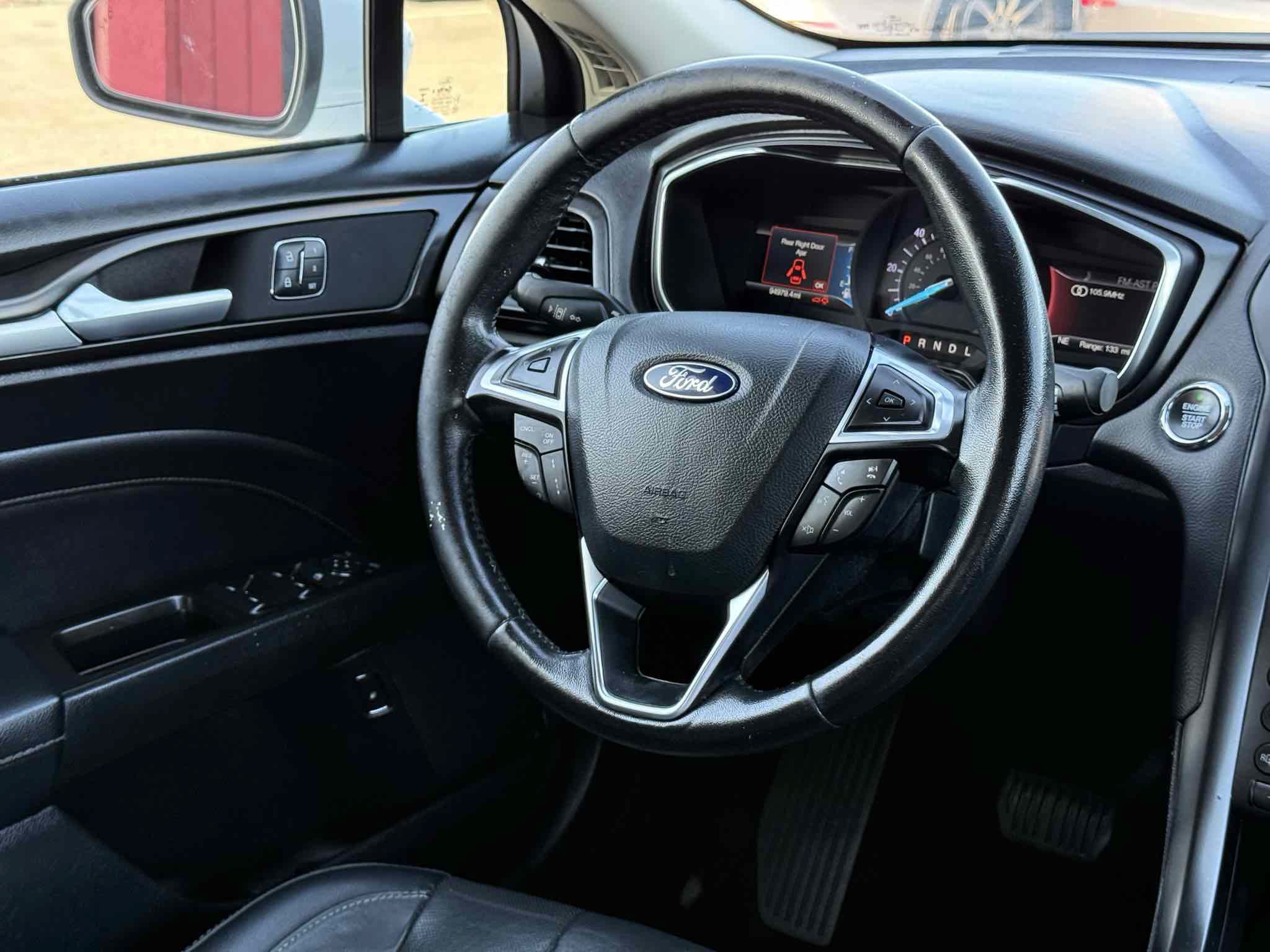 Used 2019 Ford Fusion Energi Titanium FWD image 75