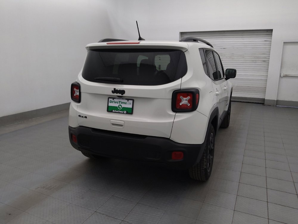 Used 2023 Jeep Renegade Latitude image 7