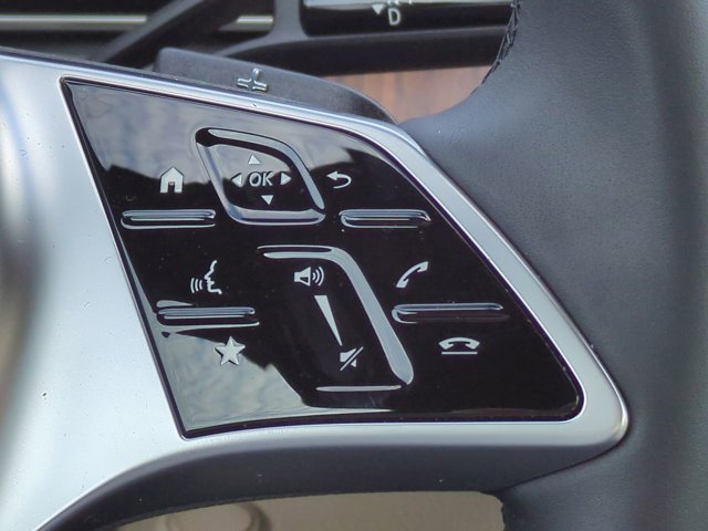 Used 2026 Mercedes-Benz C 300 Sedan image 25