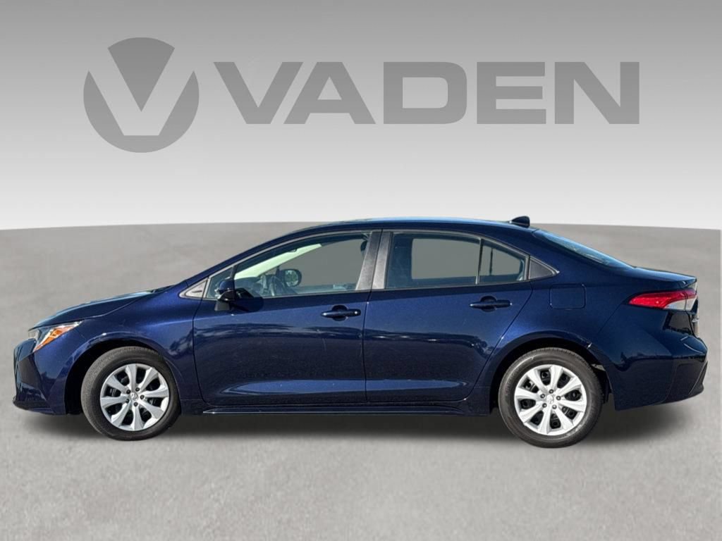 Used 2024 Toyota Corolla LE FWD image 22