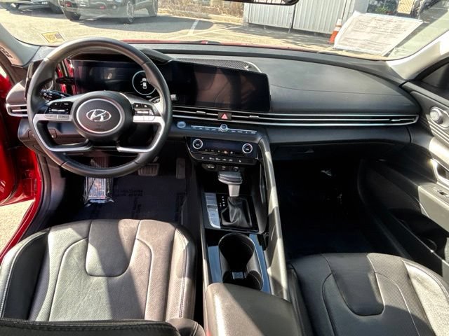 Used 2023 Hyundai Elantra Limited FWD image 19