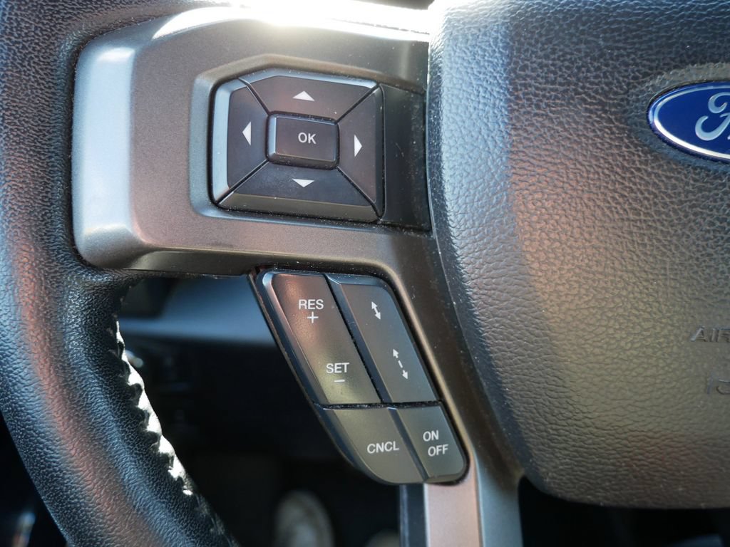 Used 2018 Ford Expedition Max XLT w/ Equipment Group 202A AWD/4WD image 31