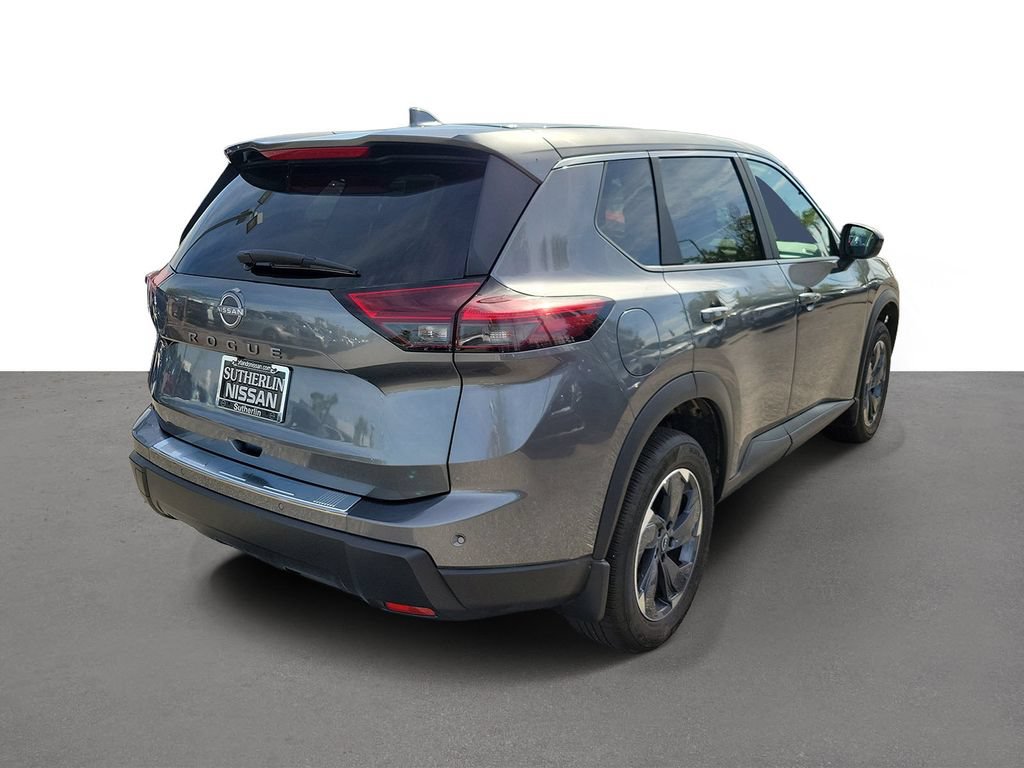 Certified 2026 Nissan Rogue SV FWD image 3
