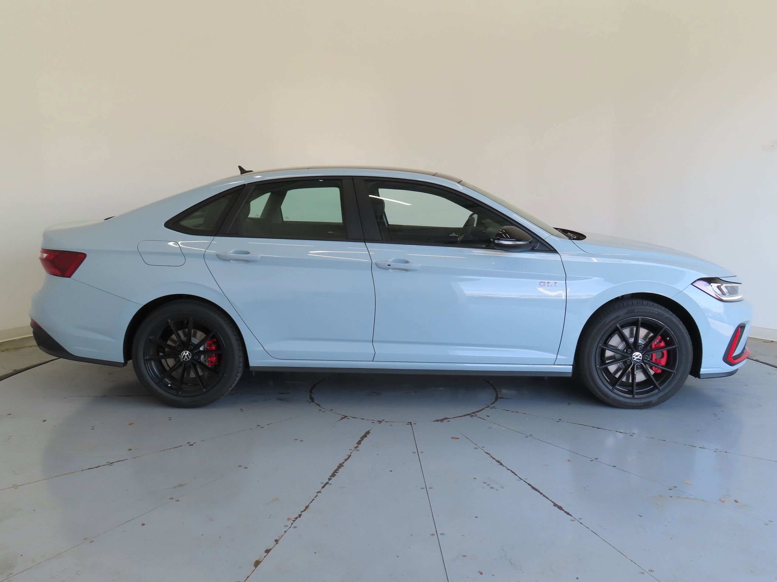 New 2026 Volkswagen Jetta GLI Autobahn FWD image 2