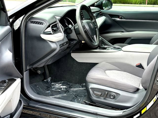 Used 2023 Toyota Camry LE FWD image 10
