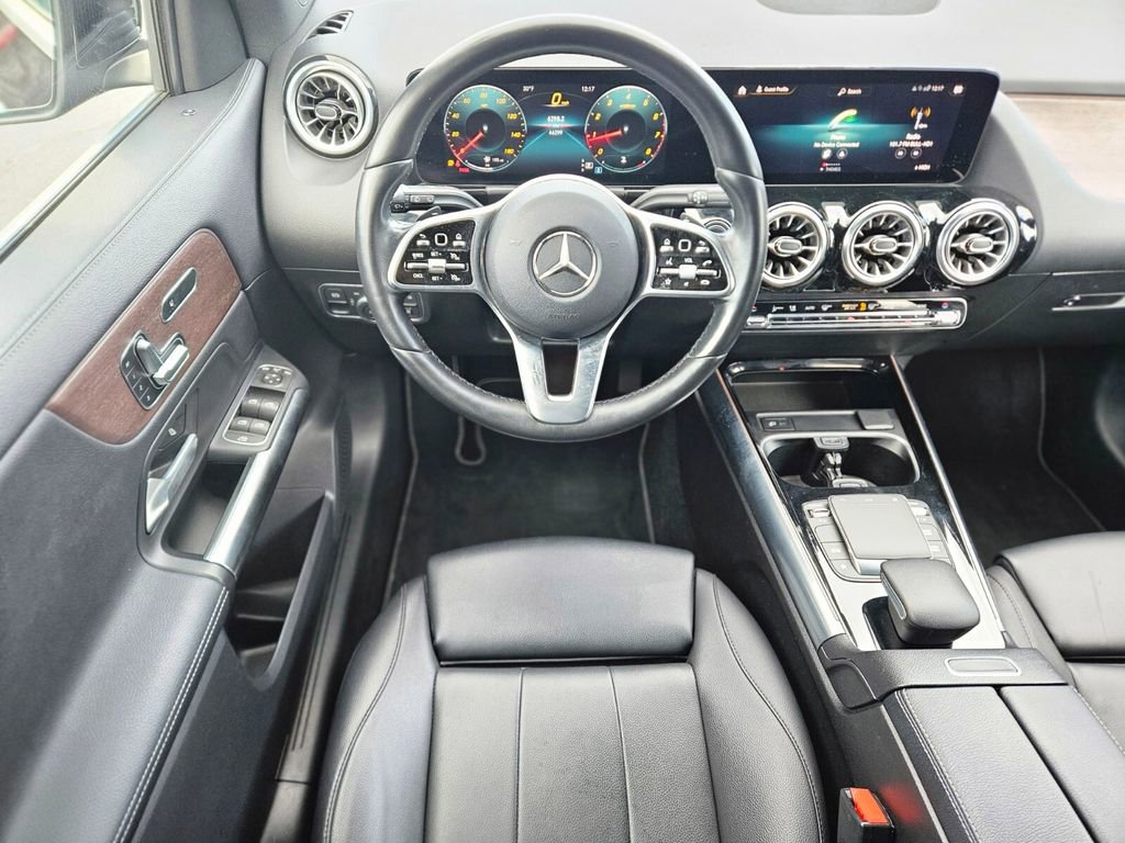 Used 2022 Mercedes-Benz GLA 250 4MATIC image 10