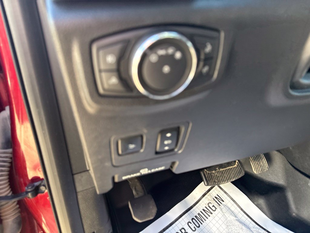 Used 2018 Ford F250 Lariat w/ Lariat Ultimate Package AWD/4WD image 17