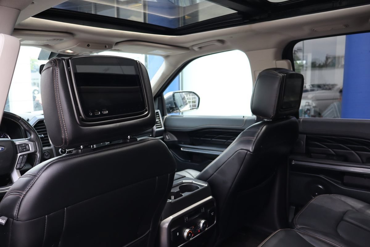 Used 2019 Ford Expedition Platinum AWD/4WD image 19