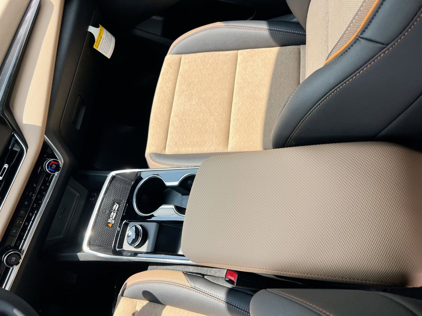 New 2026 Chevrolet Equinox ACTIV image 16