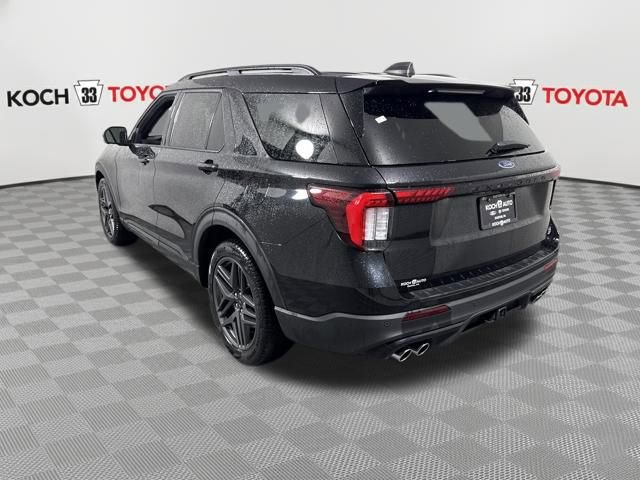 Used 2025 Ford Explorer ST w/ Sun And Sound Package image 6