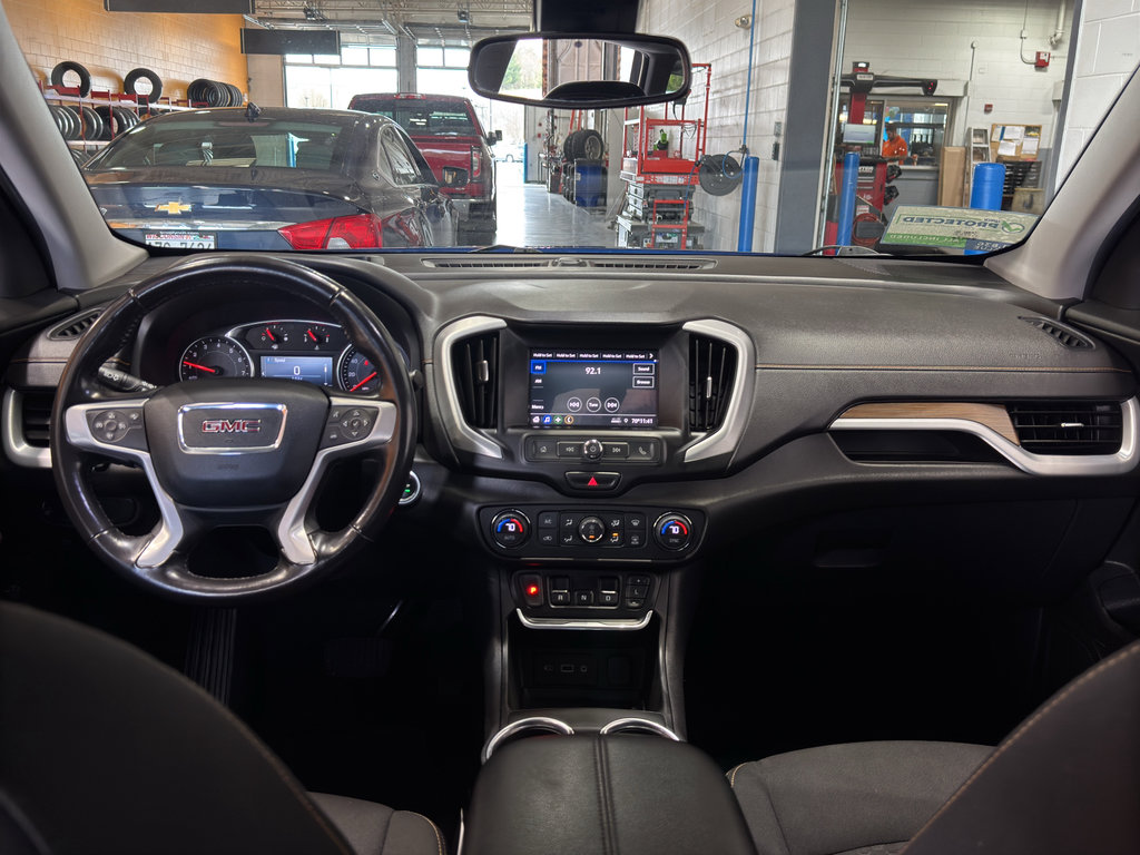 Used 2020 GMC Terrain SLE image 14