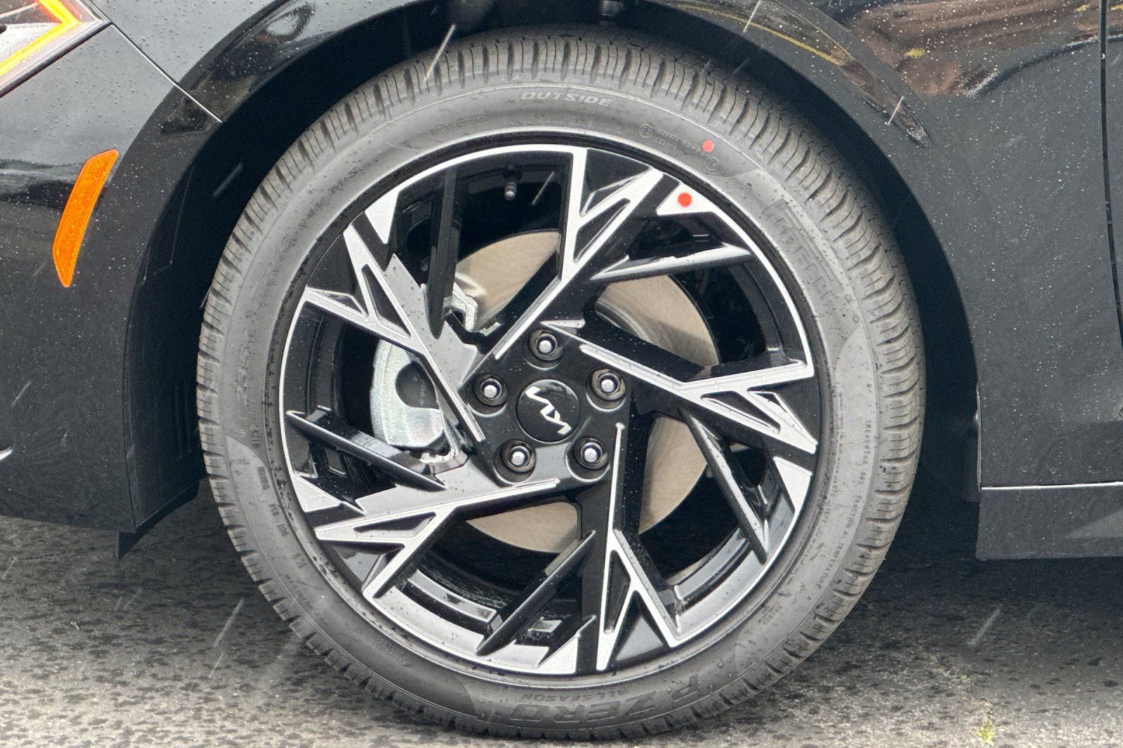 New 2026 Kia K5 GT-Line image 25
