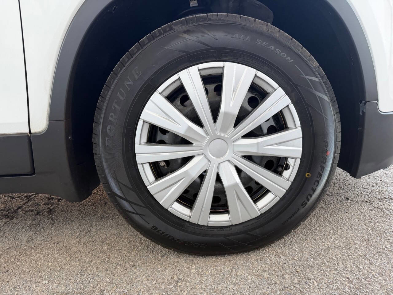 Used 2016 Chevrolet Trax LS image 19