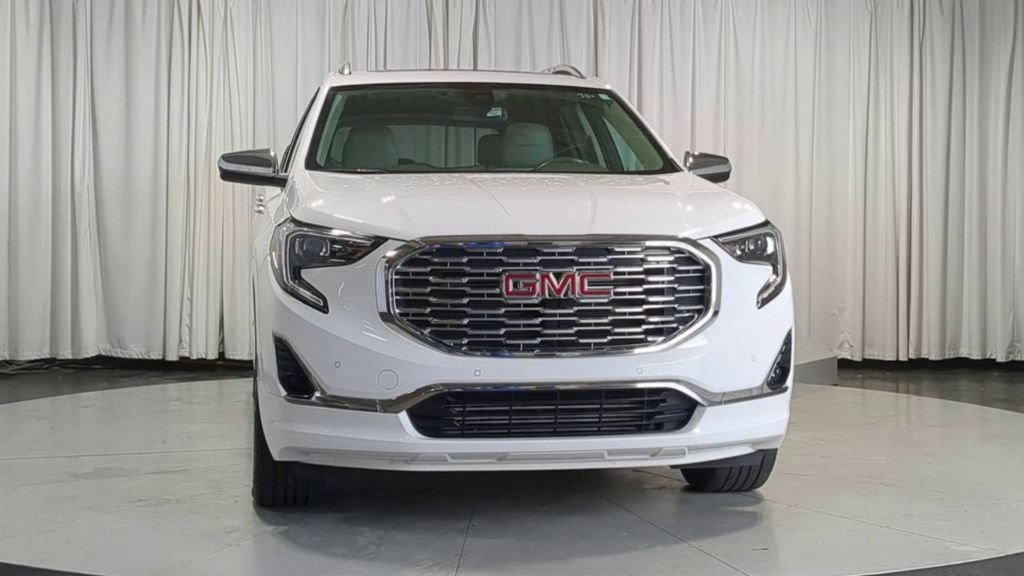 Used 2020 GMC Terrain Denali AWD/4WD image 4
