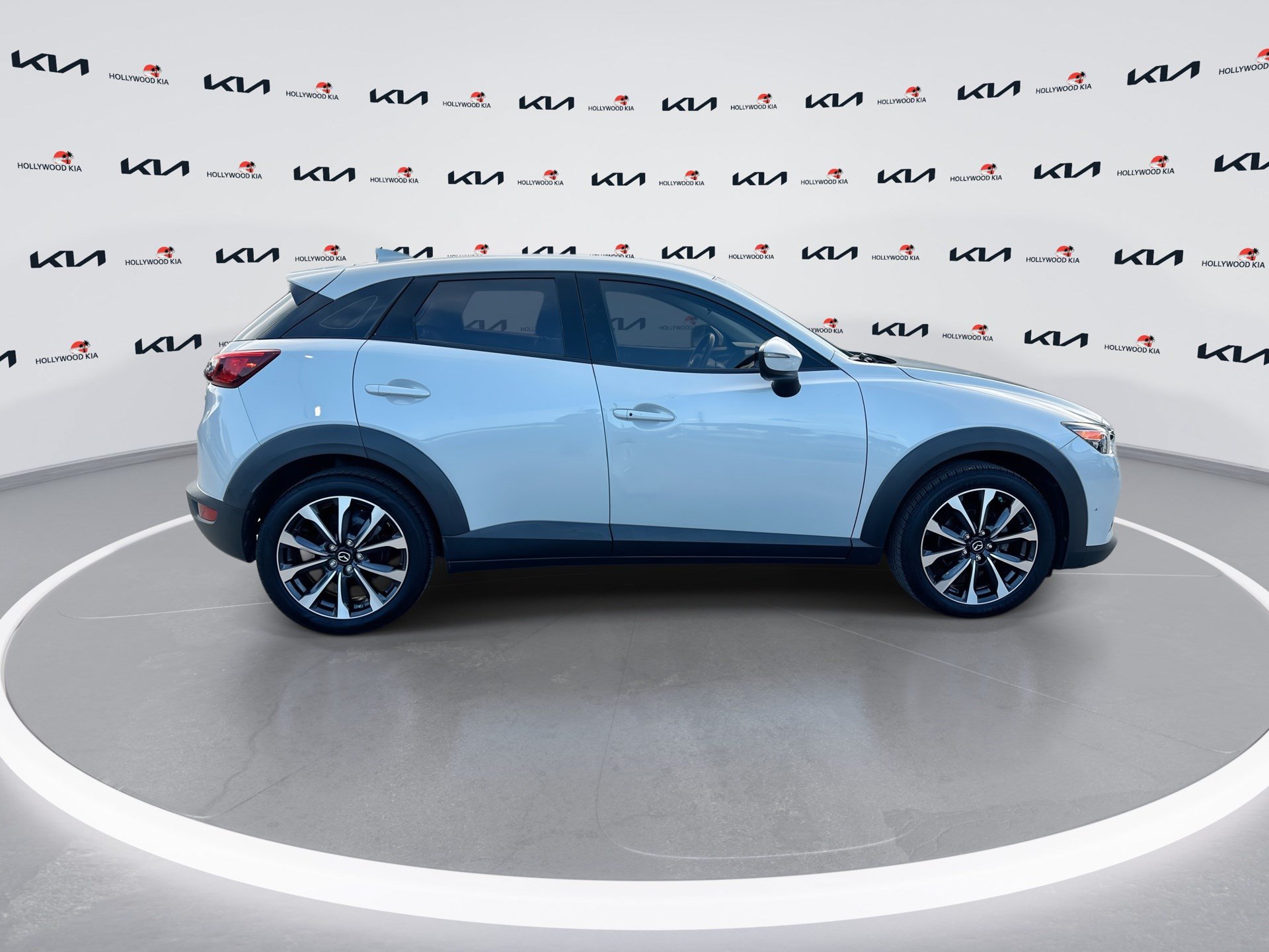 Used 2019 MAZDA CX-3 Touring FWD image 9