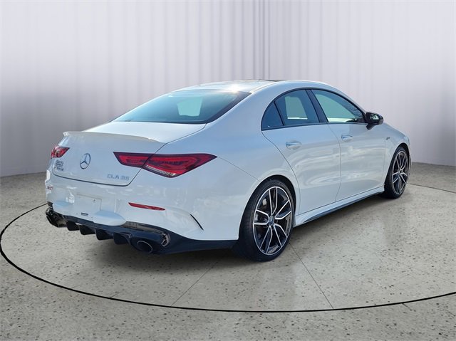 Used 2022 Mercedes-Benz CLA 35 AMG 4MATIC image 2