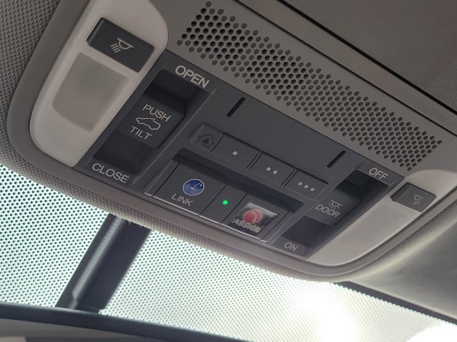 Used 2018 Acura RDX FWD w/ Technology Package image 23