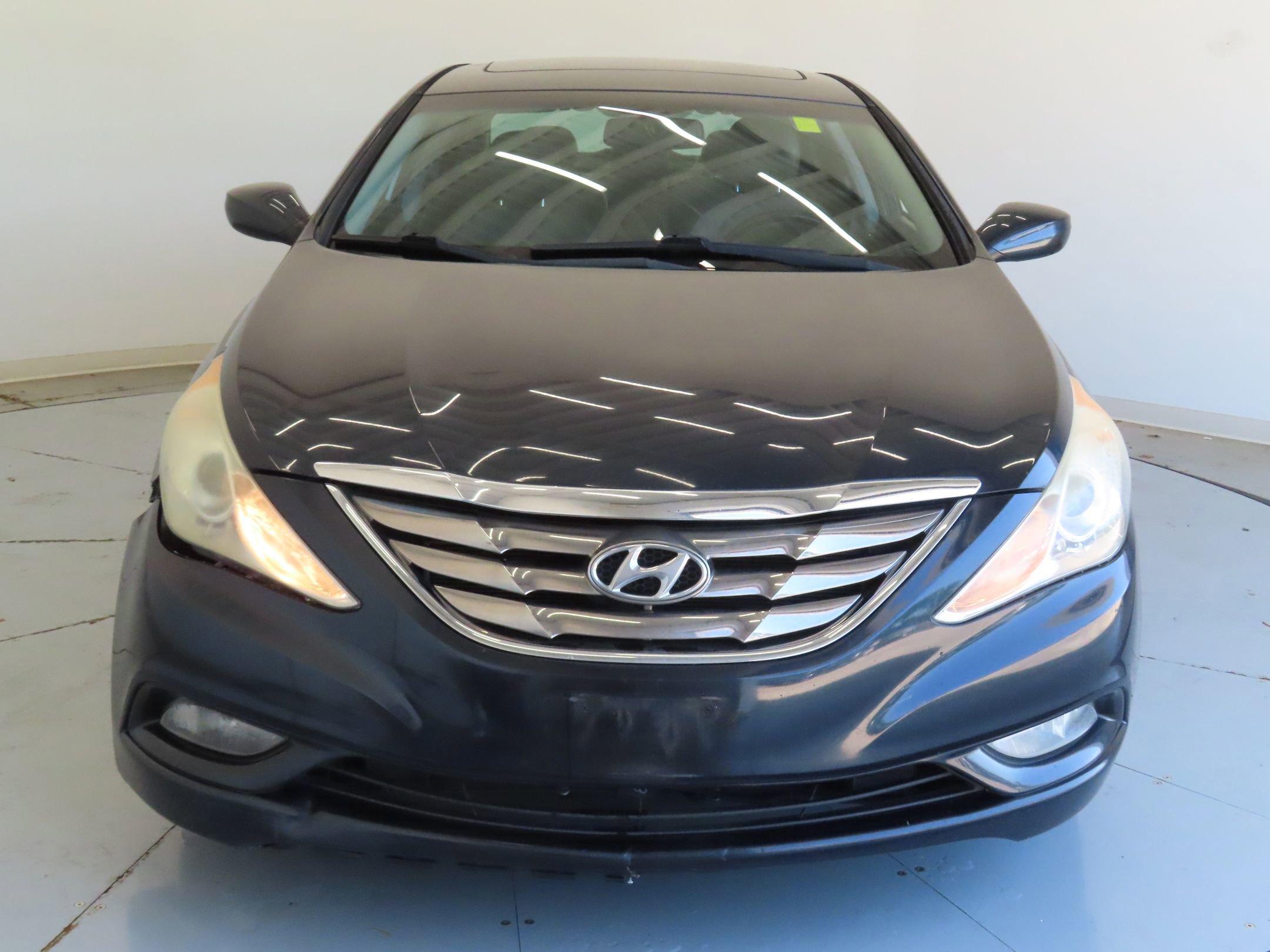 Used 2013 Hyundai Sonata SE w/ Navigation & Sunroof Pkg FWD image 8