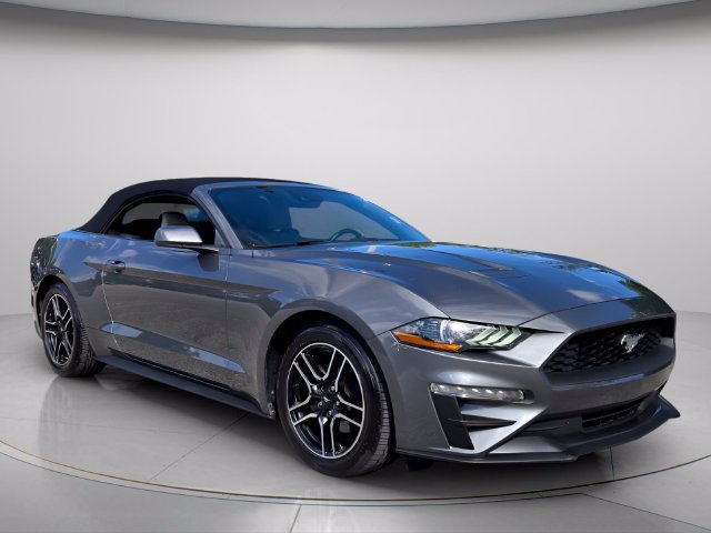 Used 2022 Ford Mustang Premium RWD image 9