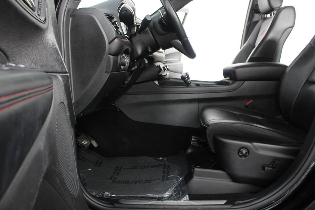 Used 2025 Dodge Durango GT AWD/4WD image 17